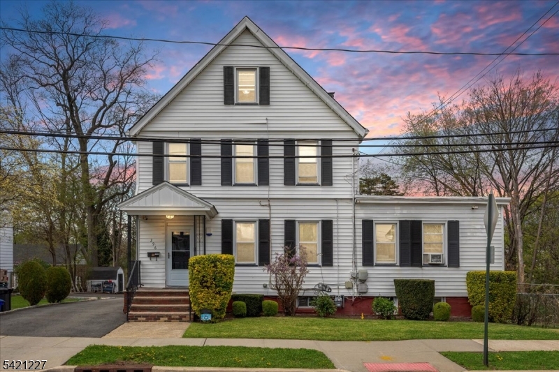 296 Berkeley Avenue Bloomfield NJ 07003