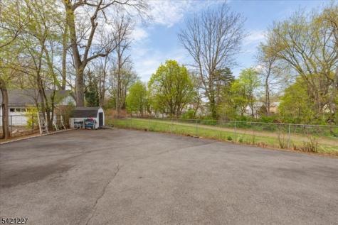296 Berkeley Avenue Bloomfield NJ 07003