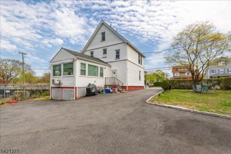 296 Berkeley Avenue Bloomfield NJ 07003