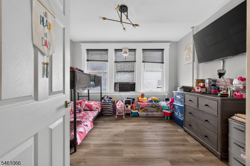 62 Wilson Place Irvington NJ 07111