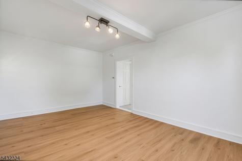 524 Lehigh Street Hillside NJ 07205