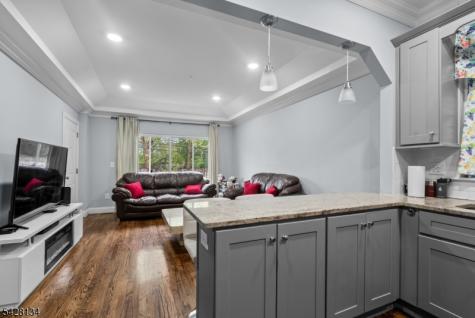 267 S 10th Street Newark NJ 07103