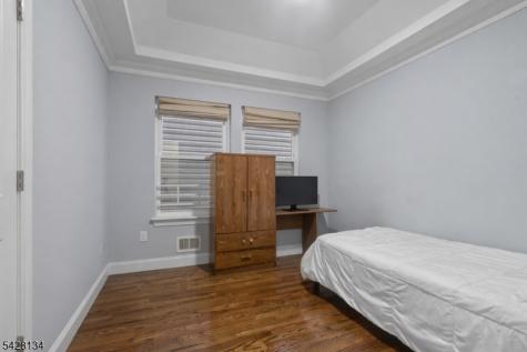 267 S 10th Street Newark NJ 07103