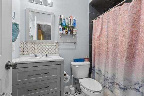 267 S 10th Street Newark NJ 07103