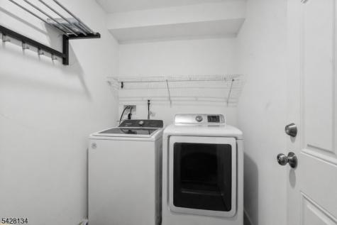 267 S 10th Street Newark NJ 07103
