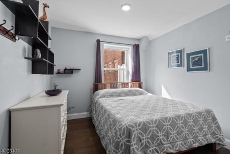 267 S 10th Street Newark NJ 07103