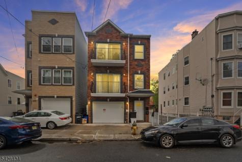 267 S 10th Street Newark NJ 07103