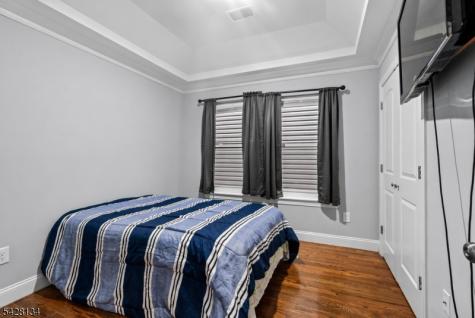 267 S 10th Street Newark NJ 07103