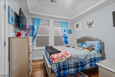 267 S 10th Street Newark NJ 07103
