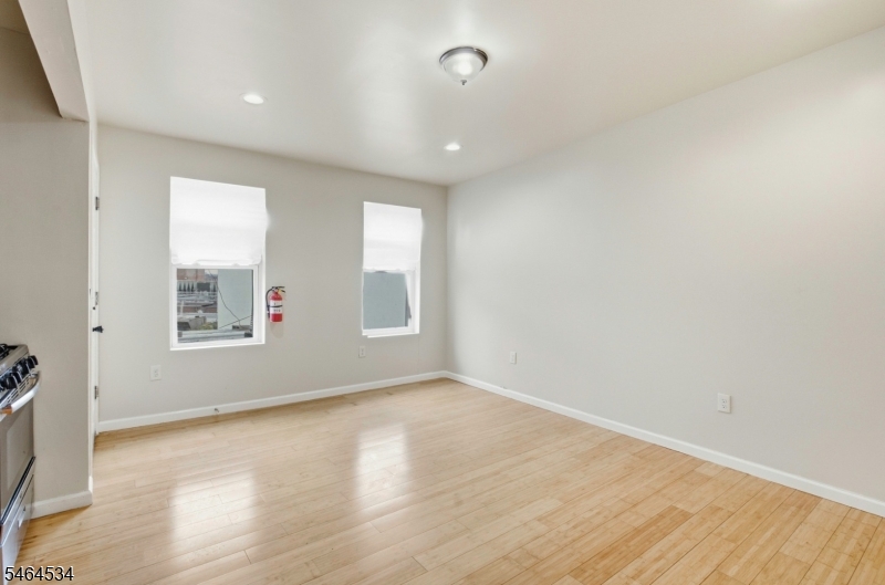 145 Summer Avenue Newark NJ 07104
