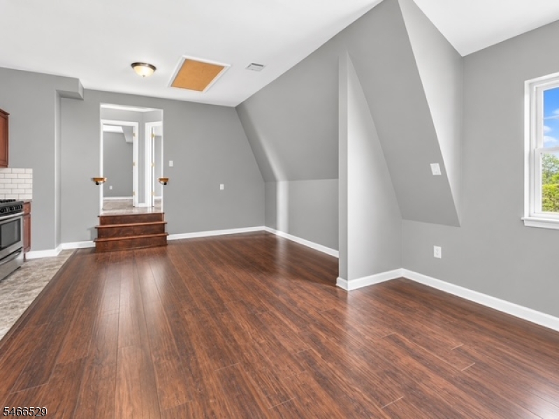 225 Chadwick Avenue Newark NJ 07108
