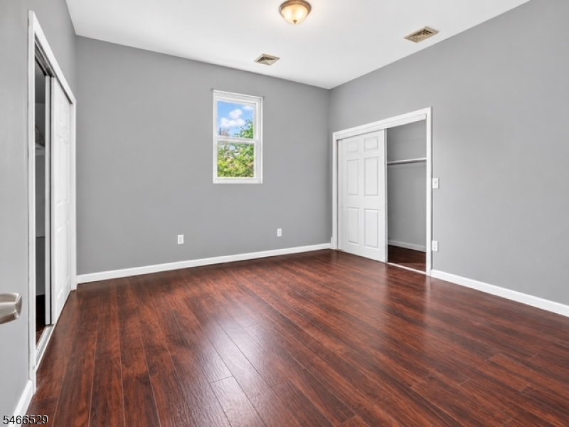 225 Chadwick Avenue Newark NJ 07108