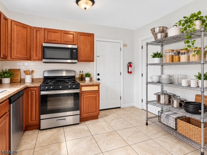 225 Chadwick Avenue Newark NJ 07108