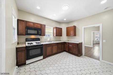 82 Pequannock Street Dover NJ 07801