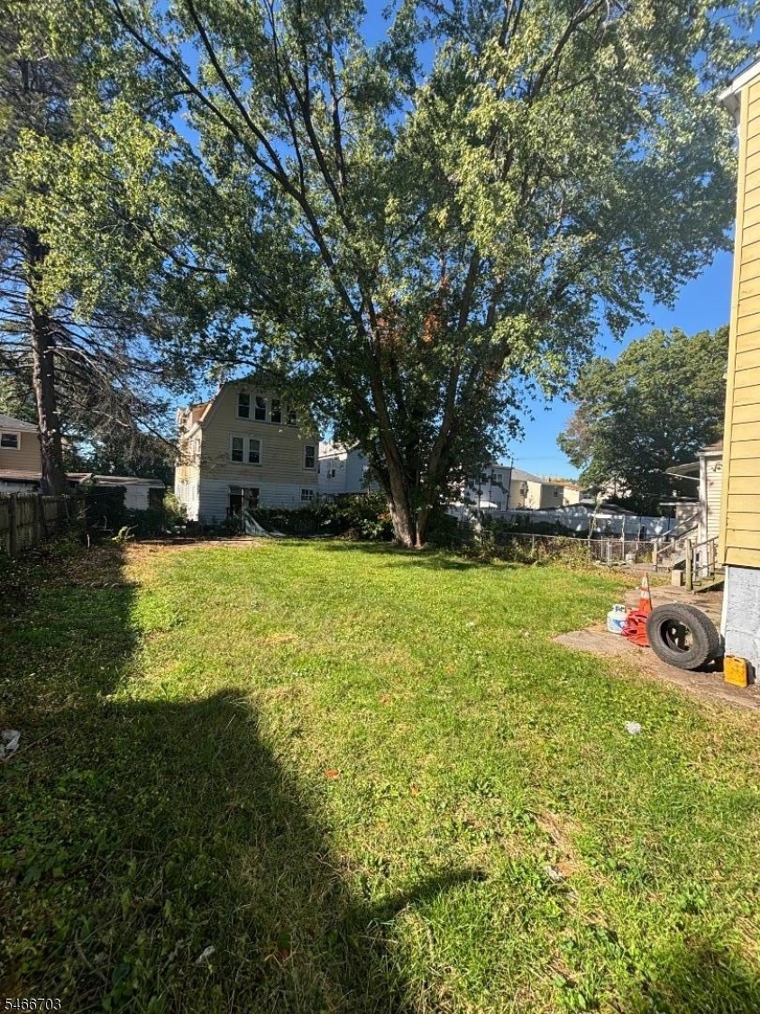 175 Edmund Avenue Paterson NJ 07502