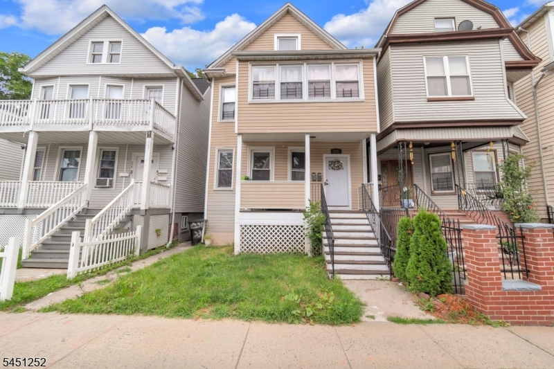 236 Halsted Street East Orange NJ 07018