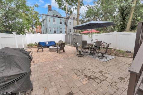 236 Halsted Street East Orange NJ 07018