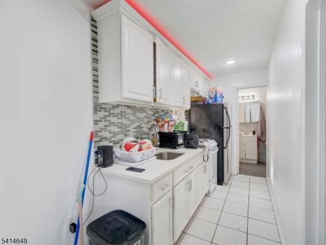 6011 Van Buren Place West New York NJ 07093