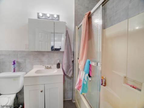 6011 Van Buren Place West New York NJ 07093