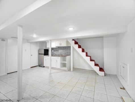 6011 Van Buren Place West New York NJ 07093