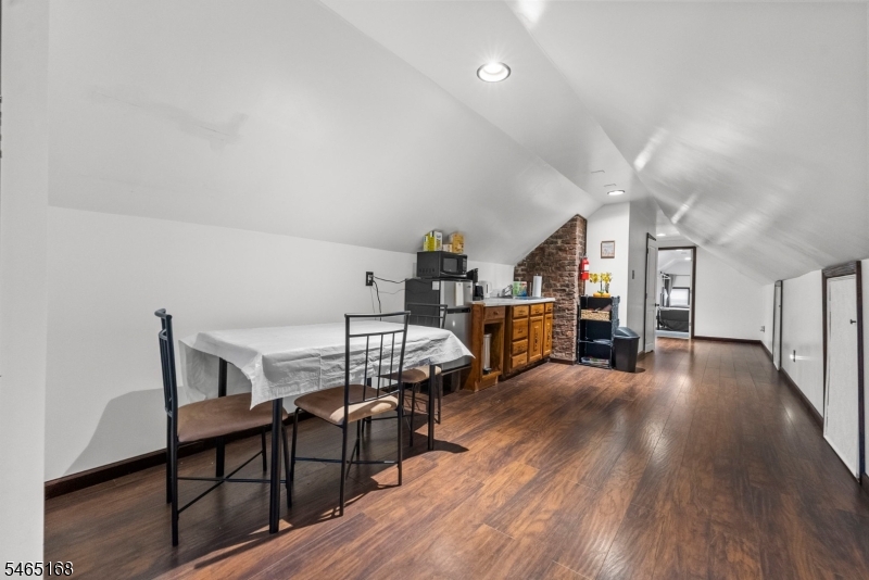 1013 Madison Avenue Elizabeth NJ 07201