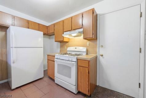 120 Carnegie Place Union NJ 07088