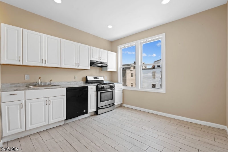 278 Wainwright Street Newark NJ 07112