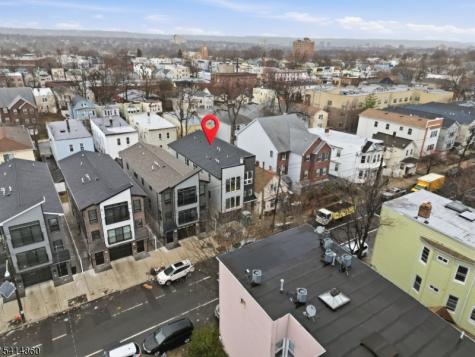 589 S 18th Street Newark NJ 07103