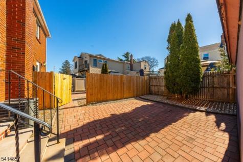 1066 W Chestnut Street Union NJ 07083