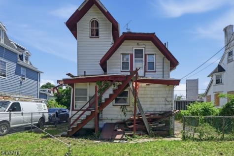 79 Cleveland Street City Of Orange NJ 07050