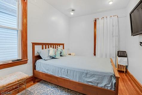 16 Stegman Terrace Jersey City NJ 07305