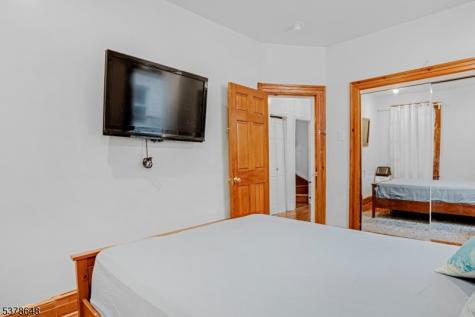 16 Stegman Terrace Jersey City NJ 07305