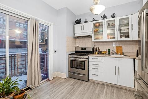 16 Stegman Terrace Jersey City NJ 07305