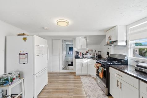 60 Westervelt Place Lodi NJ 07644