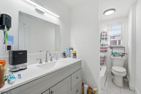 60 Westervelt Place Lodi NJ 07644