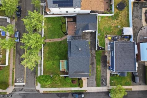 60 Westervelt Place Lodi NJ 07644