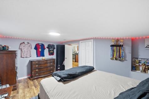 60 Westervelt Place Lodi NJ 07644