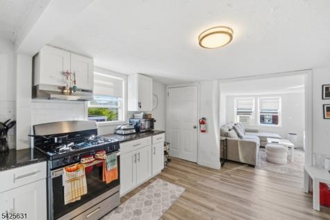 60 Westervelt Place Lodi NJ 07644