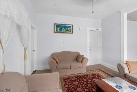 54 Genessee Avenue Paterson NJ 07503