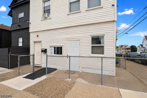 54 Genessee Avenue Paterson NJ 07503