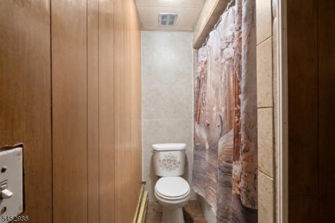 54 Genessee Avenue Paterson NJ 07503