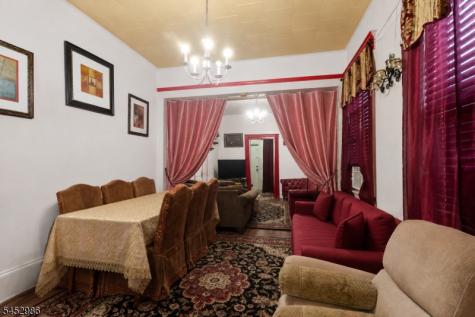 54 Genessee Avenue Paterson NJ 07503