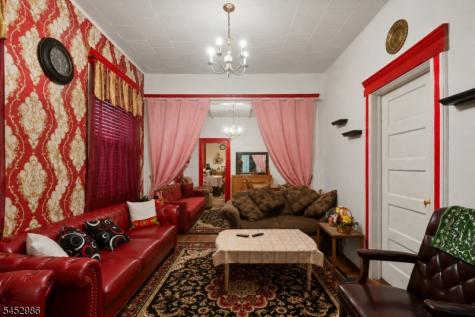 54 Genessee Avenue Paterson NJ 07503