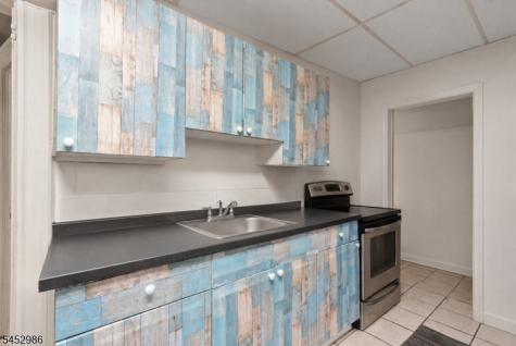 54 Genessee Avenue Paterson NJ 07503