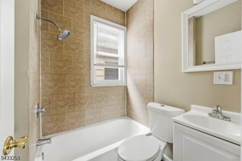 225 John Street Elizabeth NJ 07202