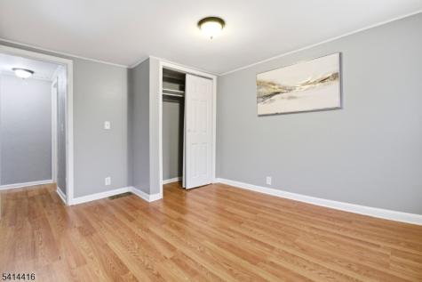 1922 Barnett Street Rahway NJ 07065