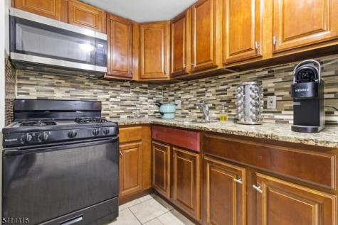 1922 Barnett Street Rahway NJ 07065