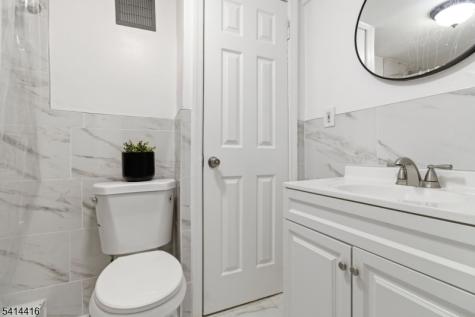 1922 Barnett Street Rahway NJ 07065