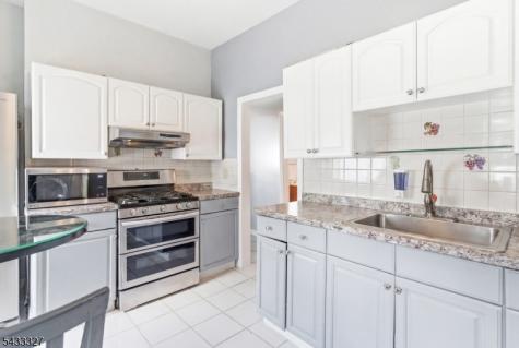 257 Parker Street Newark NJ 07104