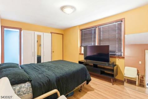 257 Parker Street Newark NJ 07104